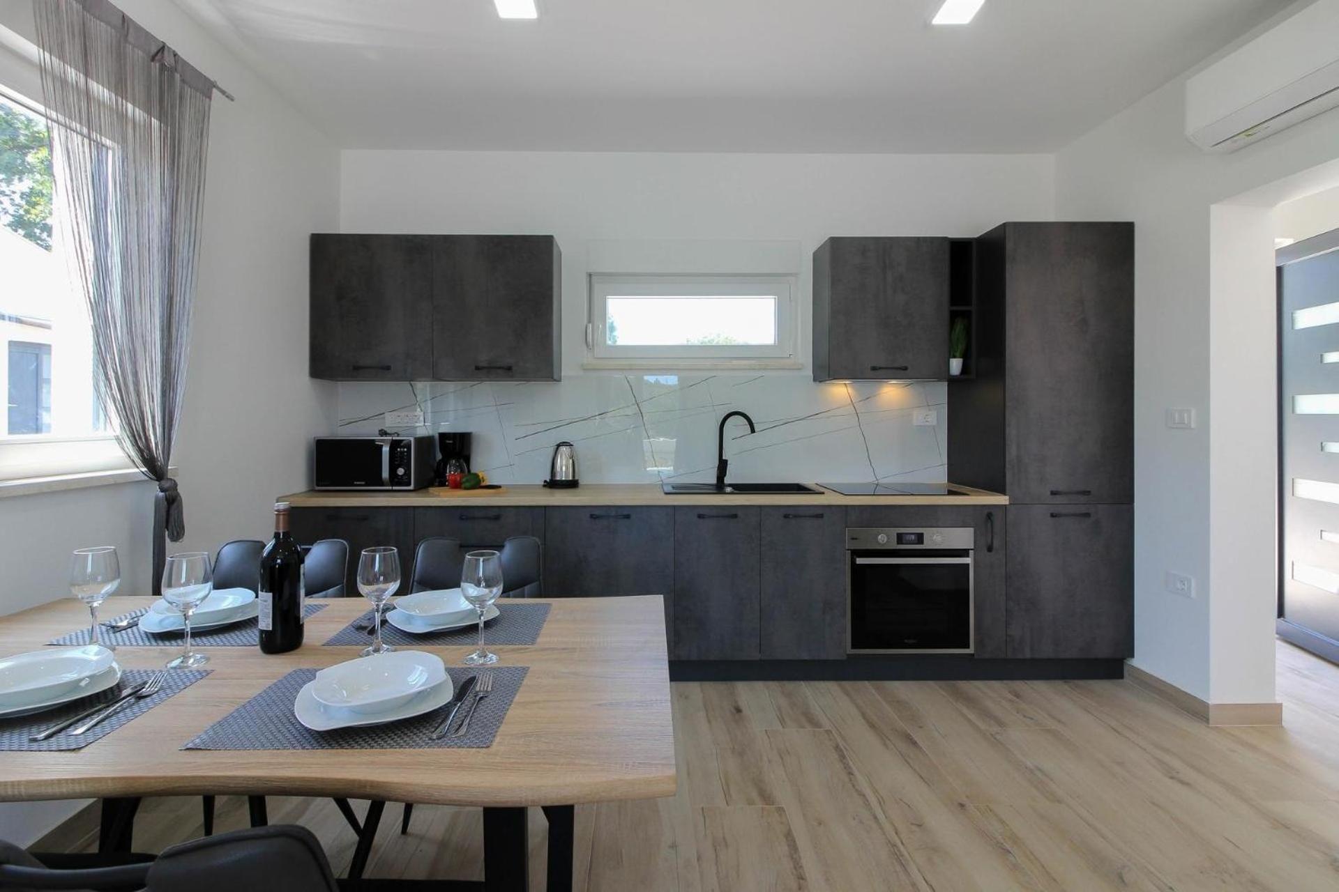Ferienhaus Mit Privatpool Fuer 4 Personen Ca 60 Qm In Sisan, Istrien Suedkueste Von Istrien Экстерьер фото