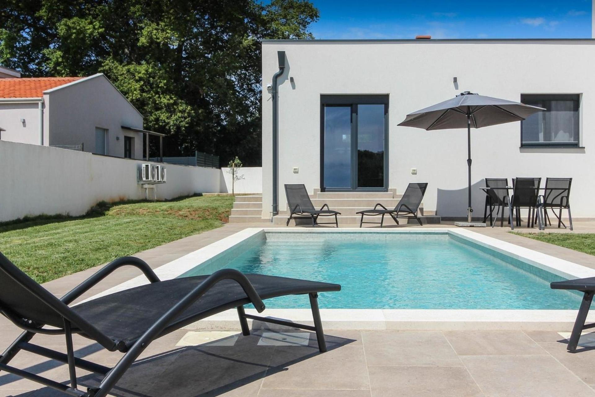 Ferienhaus Mit Privatpool Fuer 4 Personen Ca 60 Qm In Sisan, Istrien Suedkueste Von Istrien Экстерьер фото